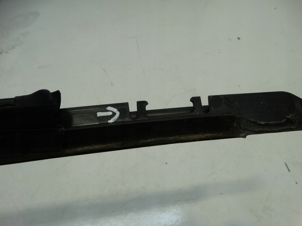 фото №8, Молдинг уплотнитель дверь правый задняя citroen c4 iii 2020r. 9830616080