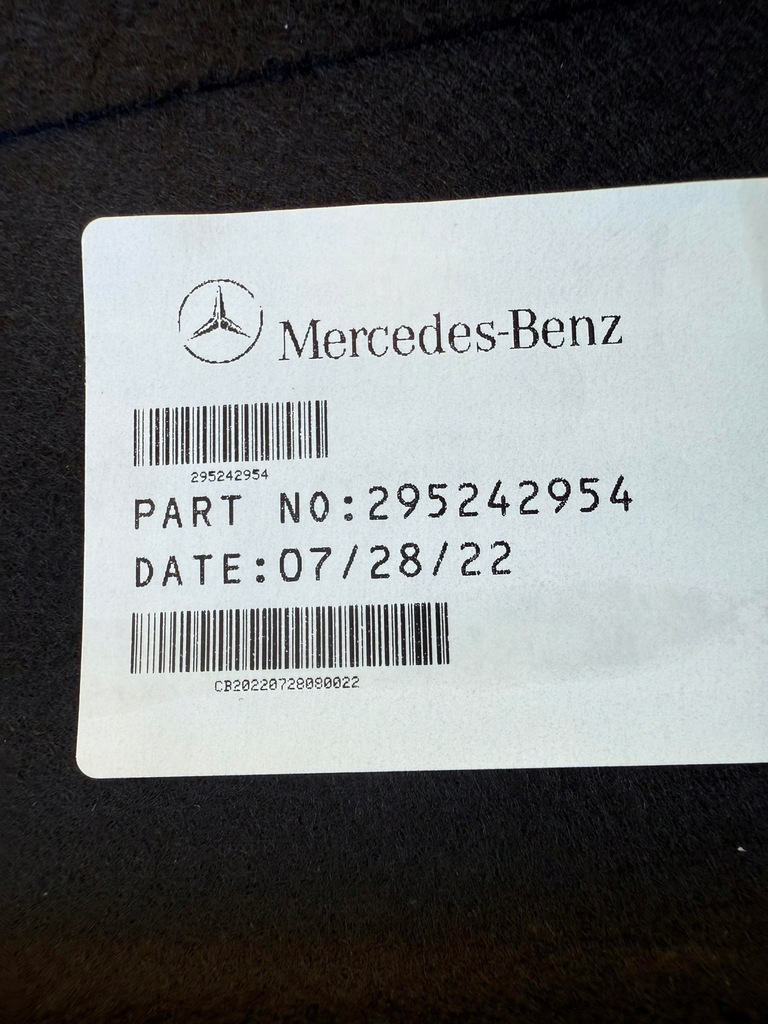 фото №8, Полиця задня багажника mercedes eqe v295 a2956902801