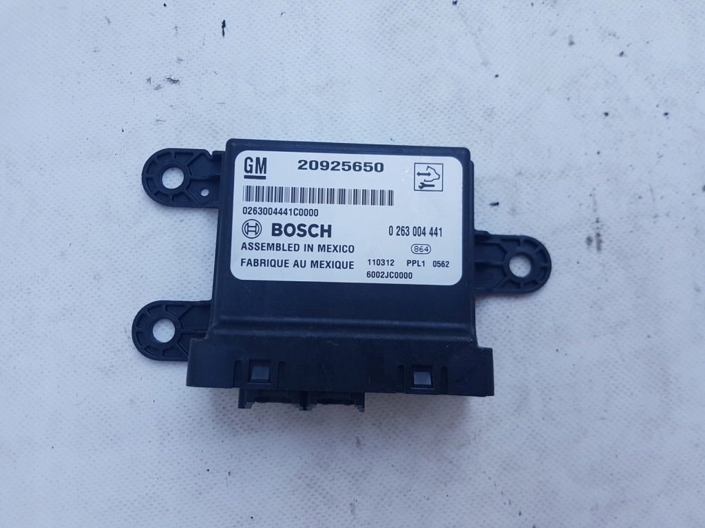 Купить Opel astra iv модуль парктроник 20925650