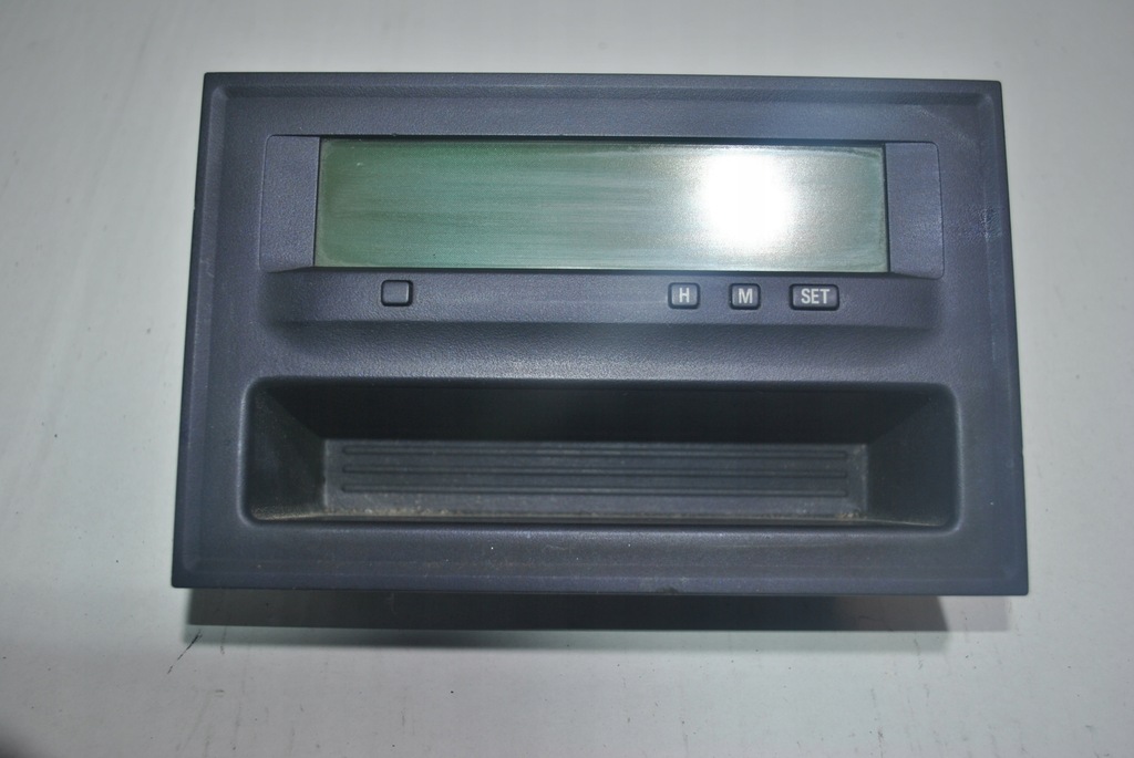 фото №1, Дисплей годинник mitsubishi grandis mn141366vb