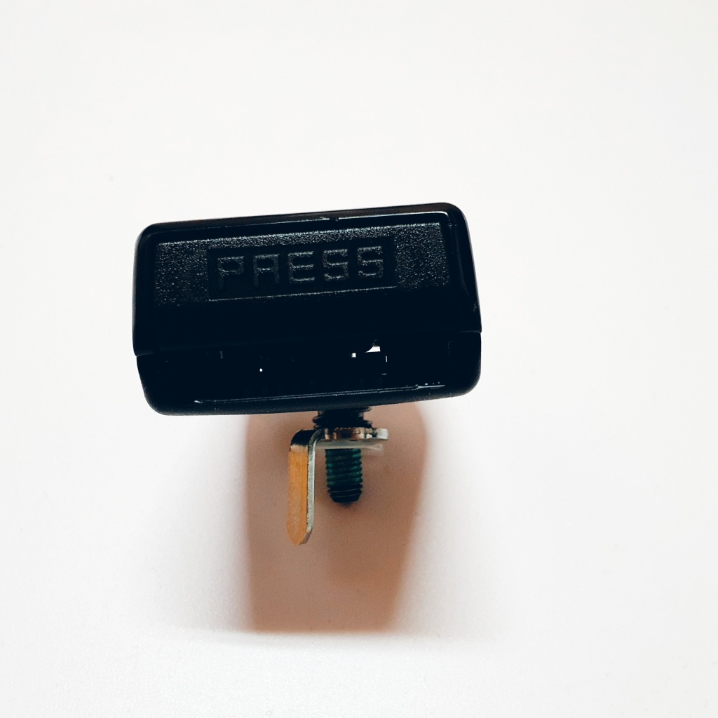 фото №2, Замок поперечина безпеки trafic vivaro 2001-