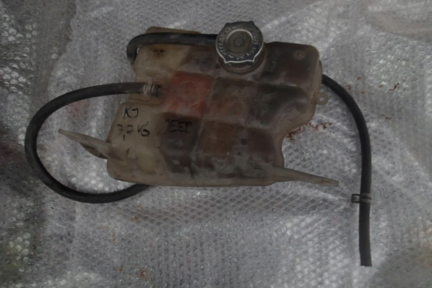 фото №1, Jeep cherokee liberty 3.7 бак розширювальний