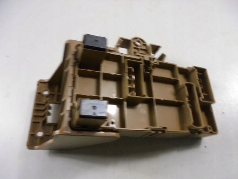 фото №5, Legacy iv коробка запобіжників 2,0d 82201ag041