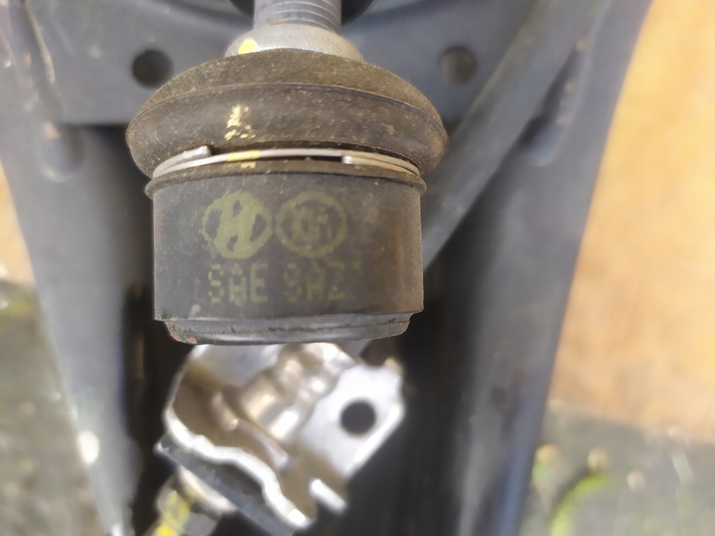 фото №13, Hyundai kona важіль задня задній правий + ступиця + поворотний кулак 55280j9500