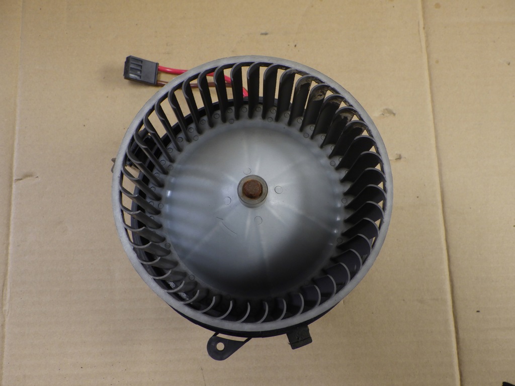 фото №1, Повітродувка вентилятор 75610027 mercedes w212