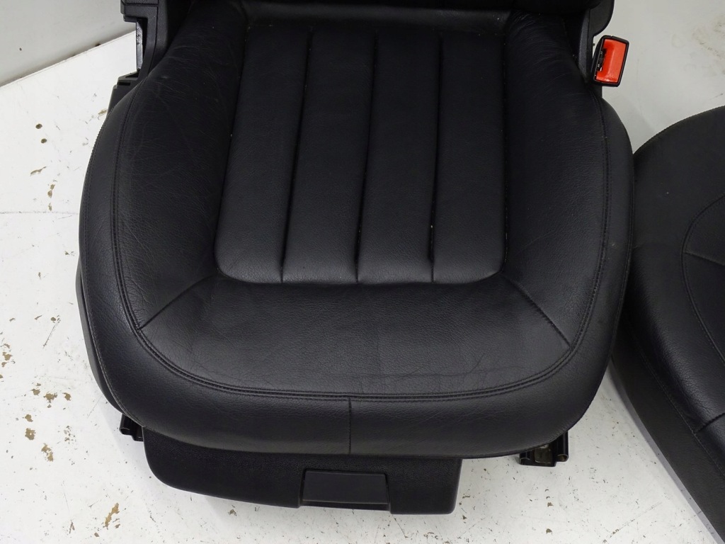 фото №6, Kpl сиденья заднее сиденье обивка кожа mercedes cls w218 sedan подогрев !