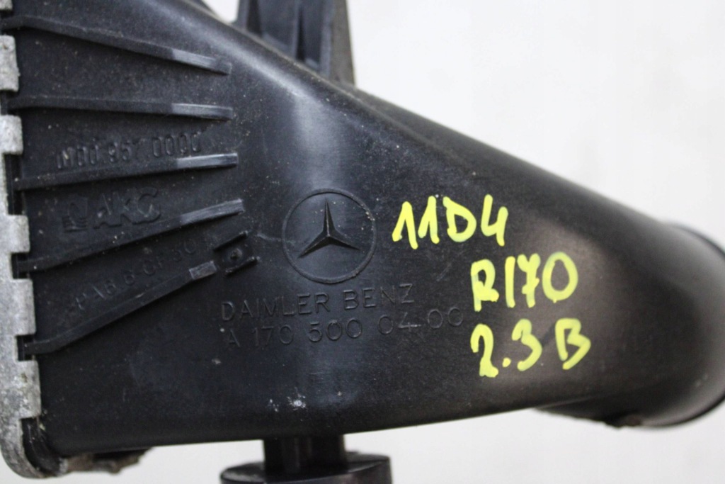 Интеркулер радиатор воздуха mercedes slk r170 a1705000400 Оригинал