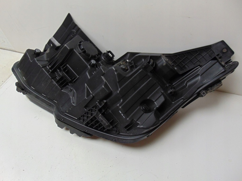 фото №12, Лампа права перед kia ev6 ev-6 full led 92102-cv130 ładna демонтаж europa