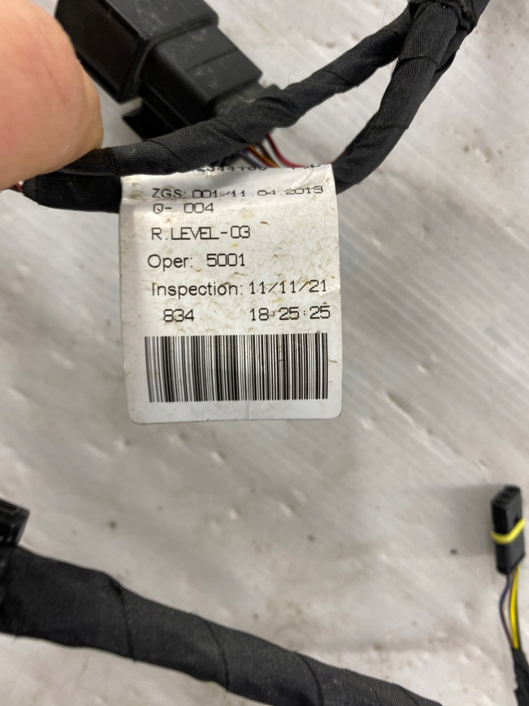 фото №7, Mercedes a243 w243 eqa жгут a2435405301