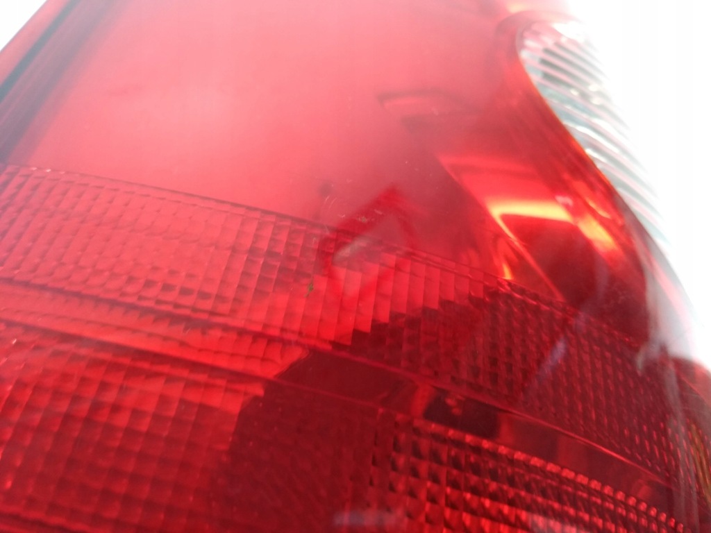 фото №3, Лампа левый задняя задняя mazda mpv ii