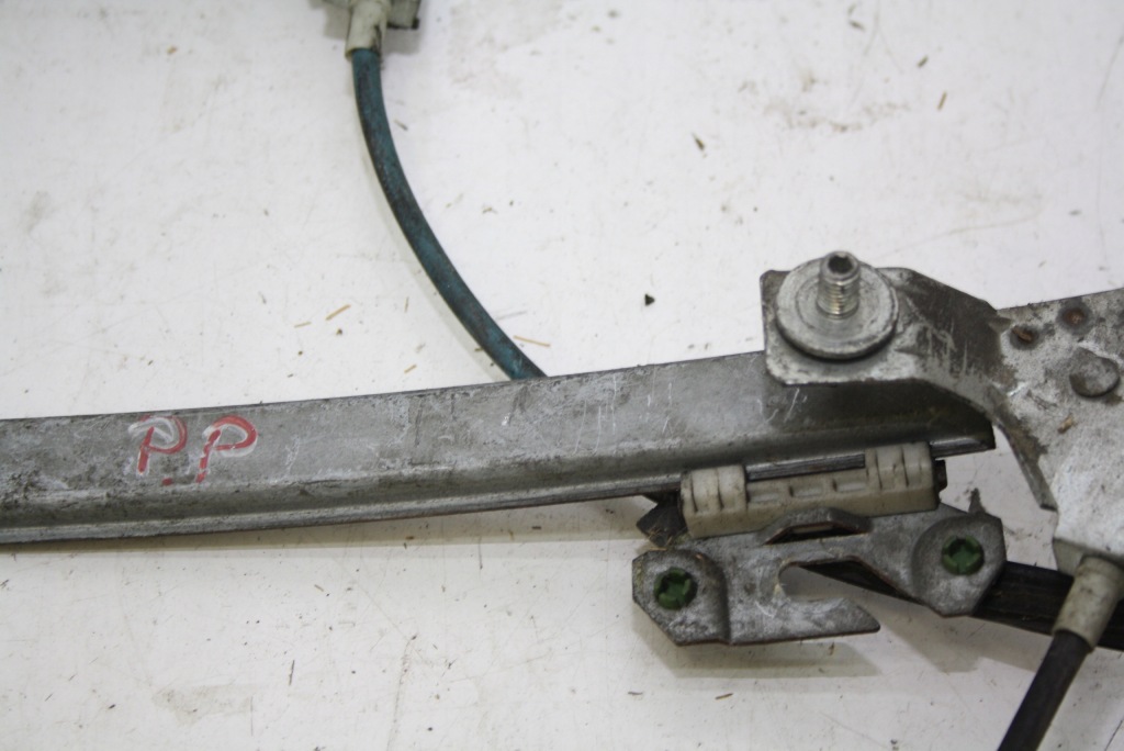 Підйомник механізм скло праві перед alfa romeo gt 606815920 Доставка