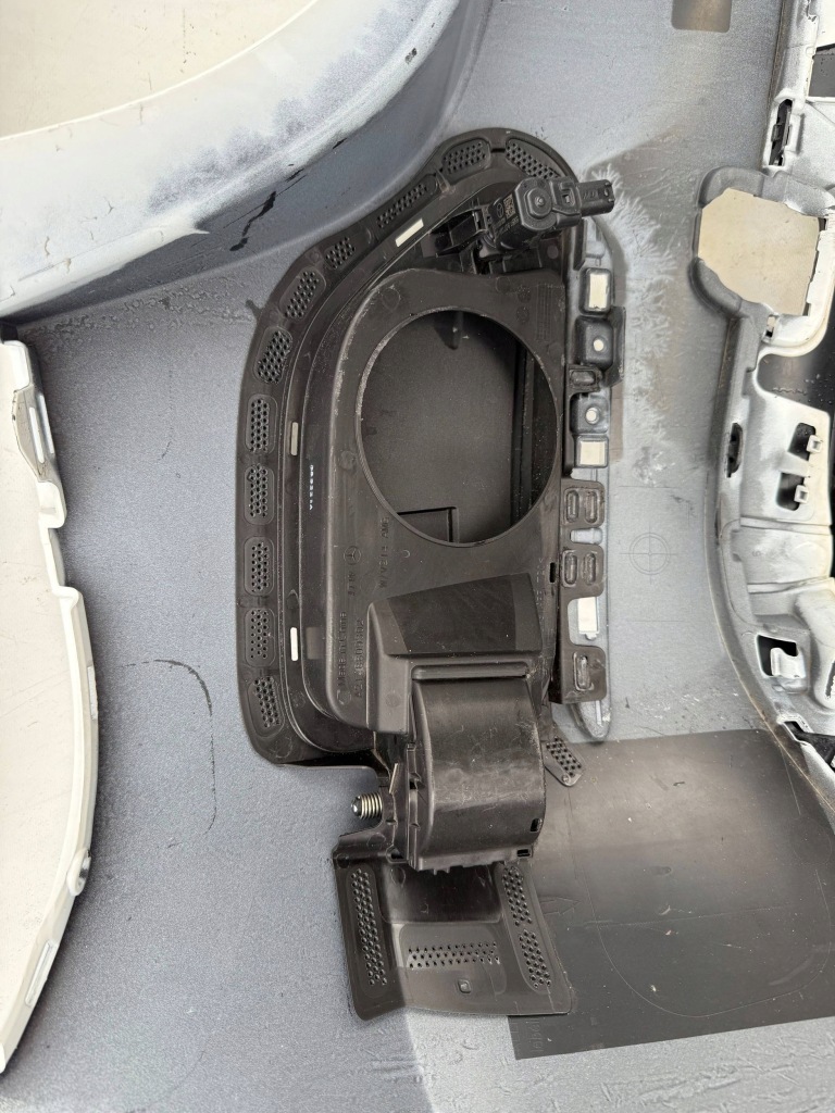 Mercedes e-klasa w214 amg седан гібрид бампер перед передній a2148855303 Київ