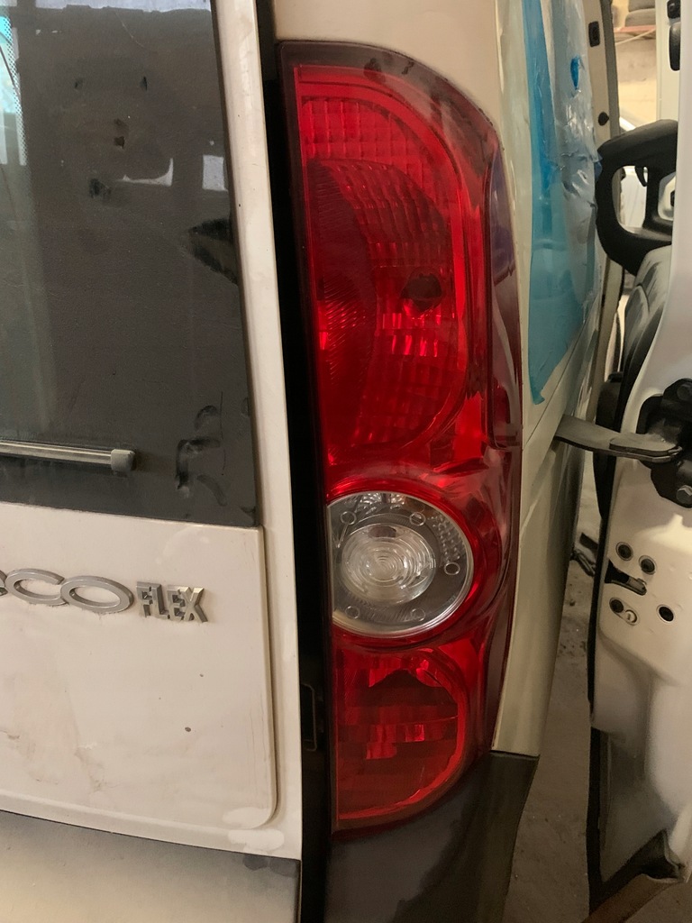 фото №1, Лампа задняя правая opel combo ii fiat doblo
