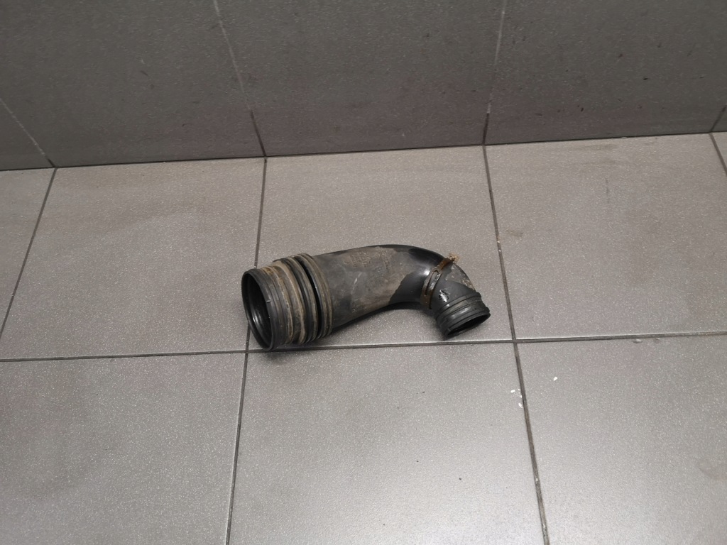 фото №1, Шланг воздуха vw touareg 5.0 tdi 7l6128628b