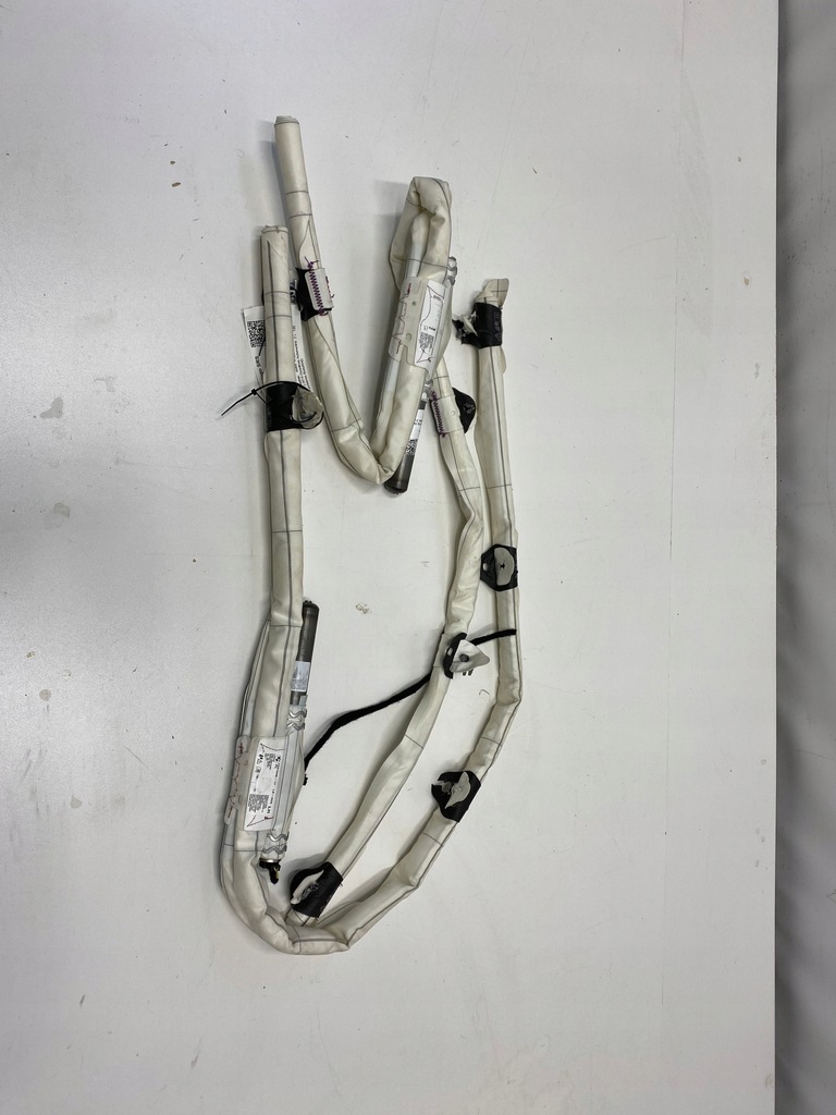 фото №1, Шторка безопасности правая левая bmw f20 f30 f31