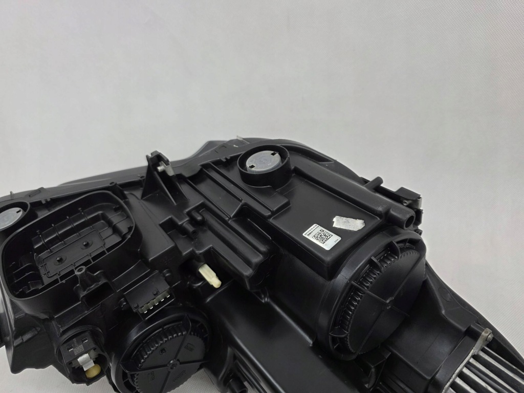 Opel crossland x фара перед передняя левая обычная led европа 13467967 Доставка