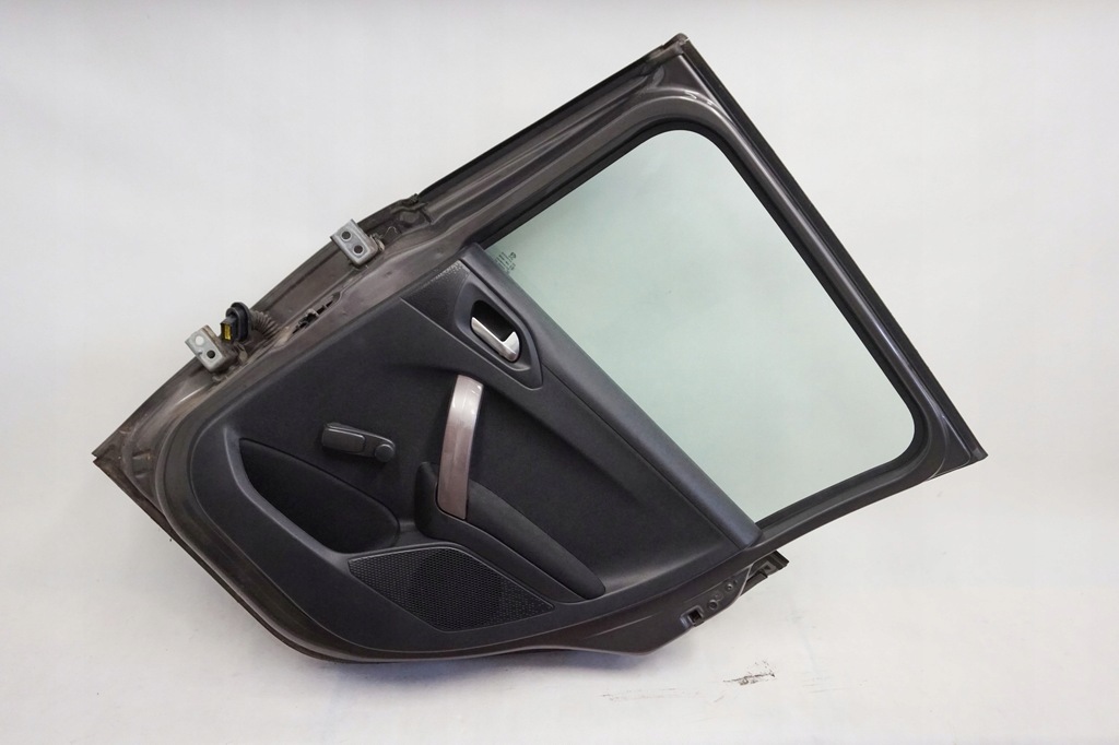 фото №7, Двері задні праве peugeot 2008 evl