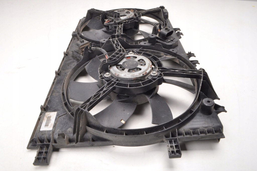 Opel insignia a 2.0 cdti 131km вентилятор радіатора p8651005 Недорого