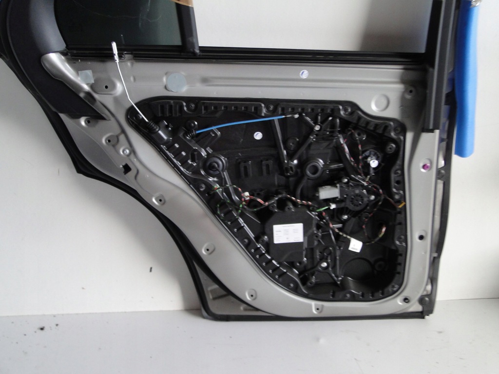 фото №15, Mercedes gle 167 w167 suv дверь задние левая