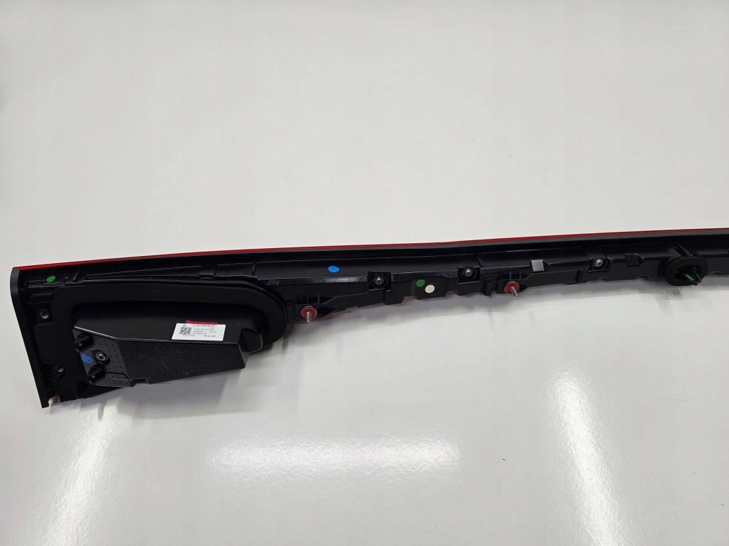 Купити Накладка led фара задня mercedes eqa 243 h243 c243 21- задній oem a2439069800