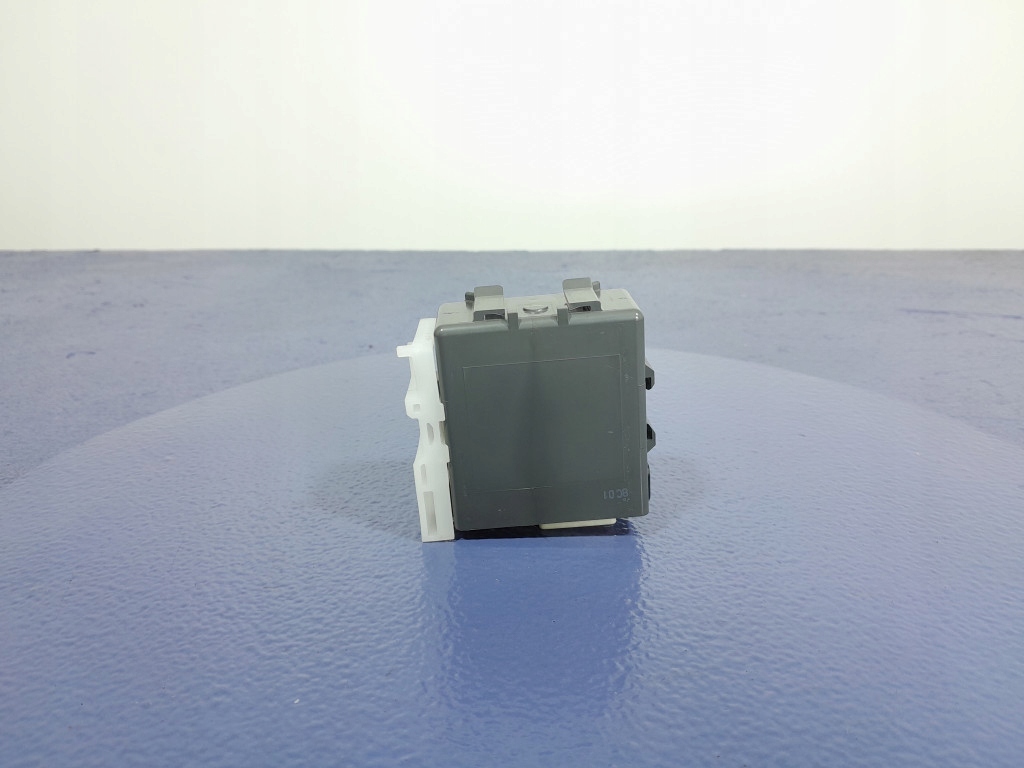 фото №1, Lexus nx i lift модуль блок керування замка двері 85970-42020