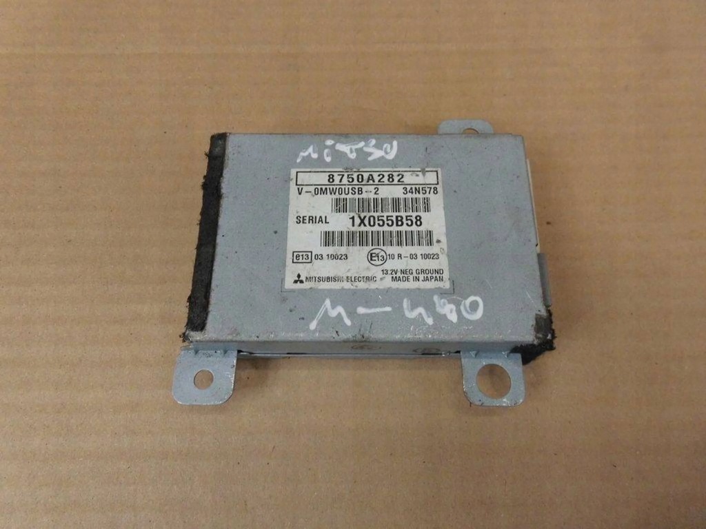 фото №1, Mitsubishi outlander ii блок керування модуль usb 8750a282