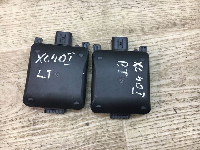 фото №4, Volvo xc40 модуль мертвого pola 32233090