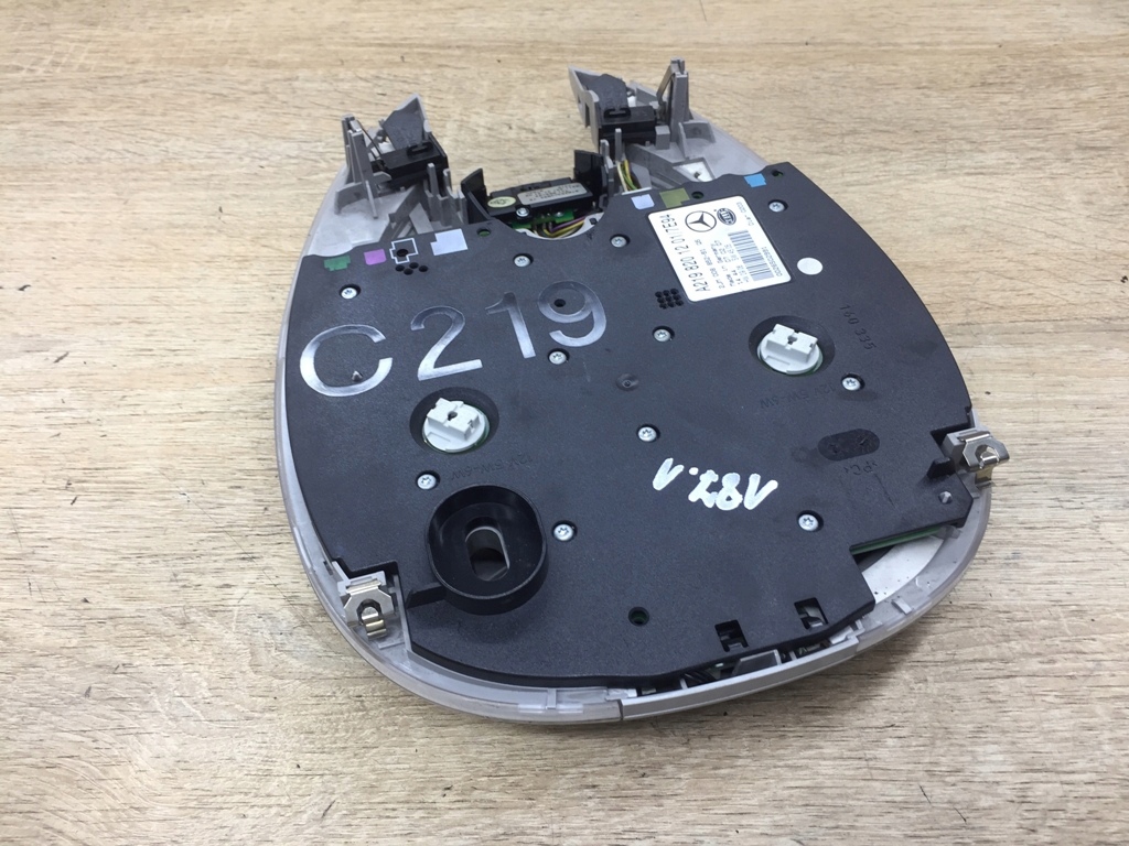 фото №10, Лампа освещение кабины потолочный mercedes w219