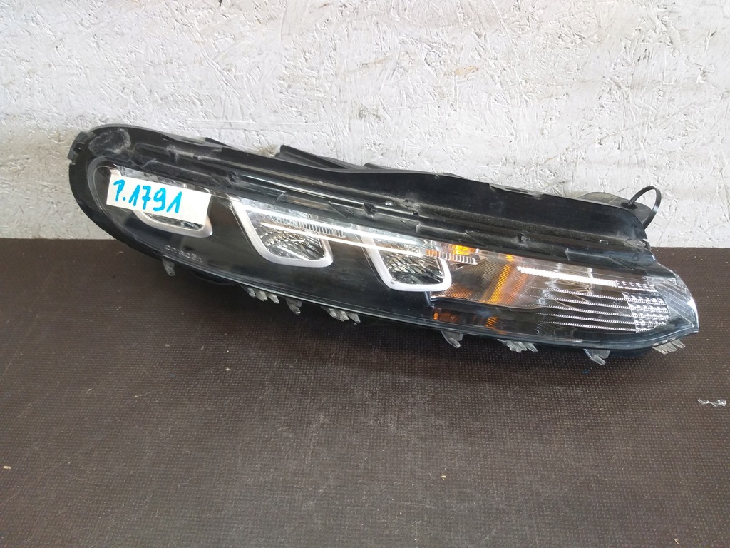 фото №1, Противотуманная фара правый citroen berlingo iv