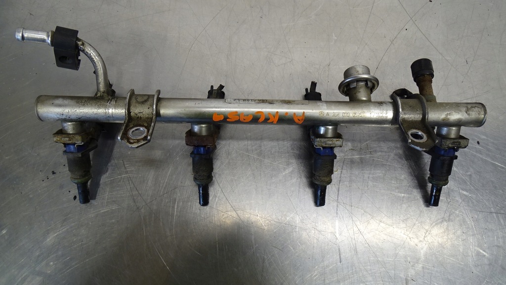 фото №1, Молдинг впрыскная mercedes w169 a150