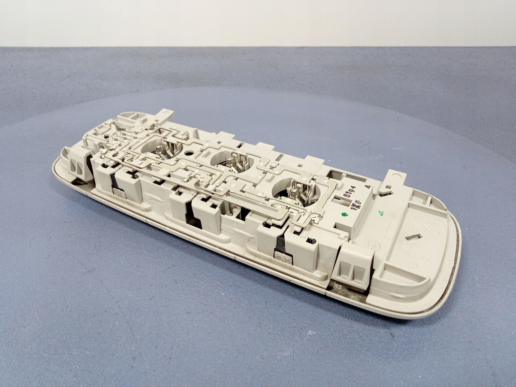 фото №4, Vw golf v plus лампа стельовий задня 1k0947291a