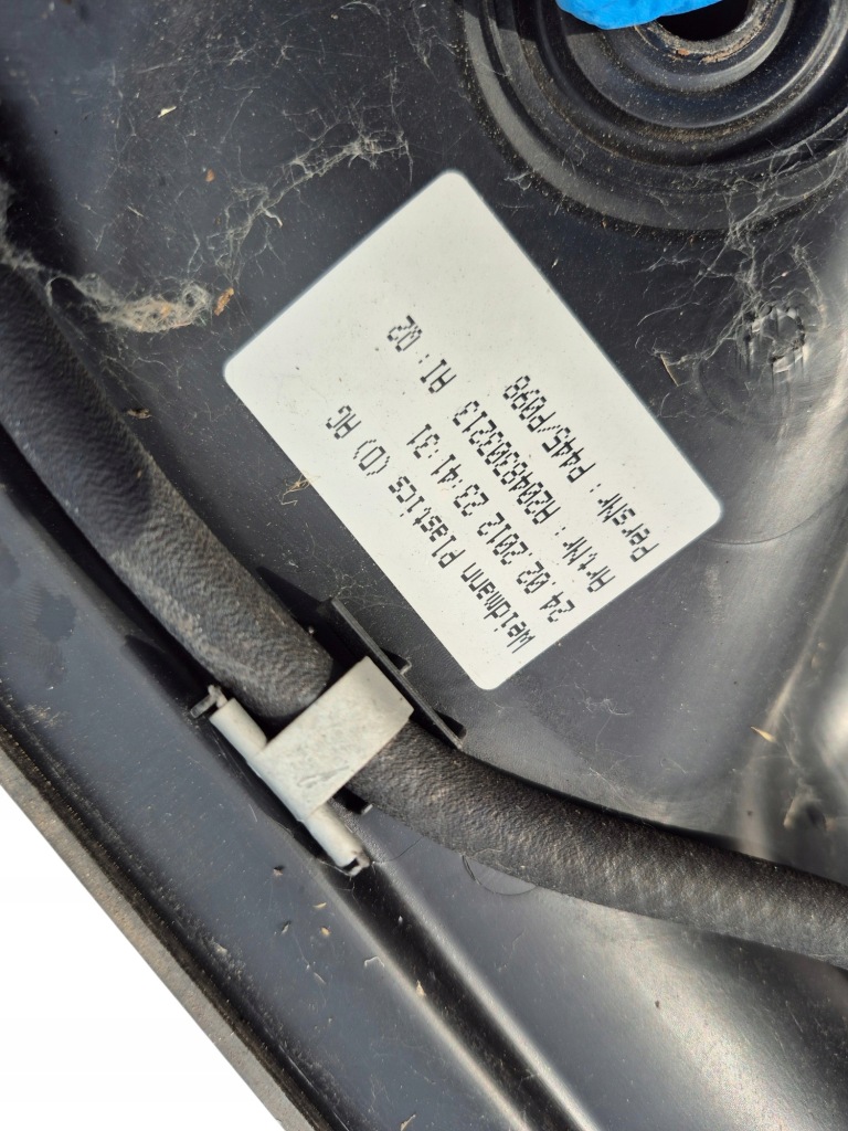 Жабо mercedes w204 європа a2048303213 Зі Шроту