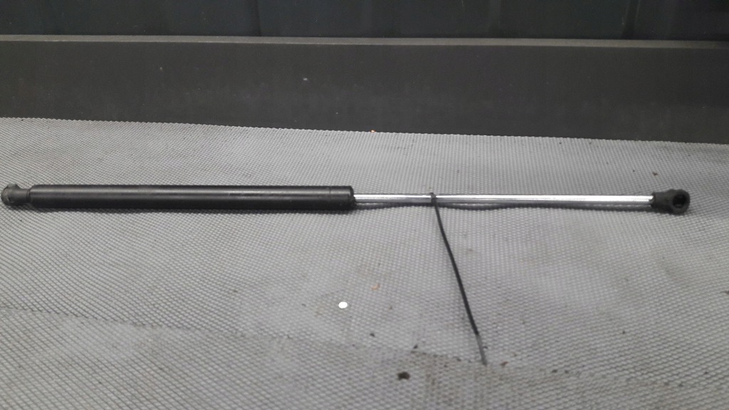 фото №1, 8200025317b привод крышки renault laguna ii