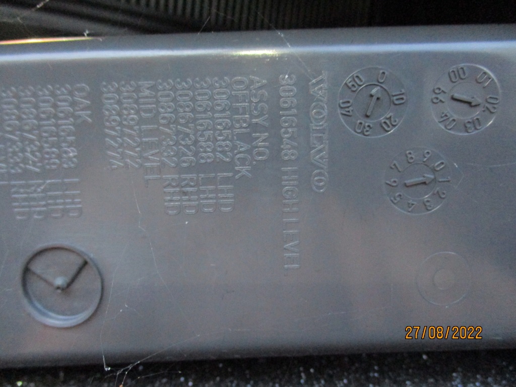 фото №7, Volvo v40 i 2002 r skóra-podłokietnik доглянутий