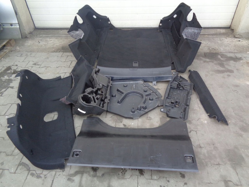 фото №1, Mercedes w212 салон багажника оббивка sedan