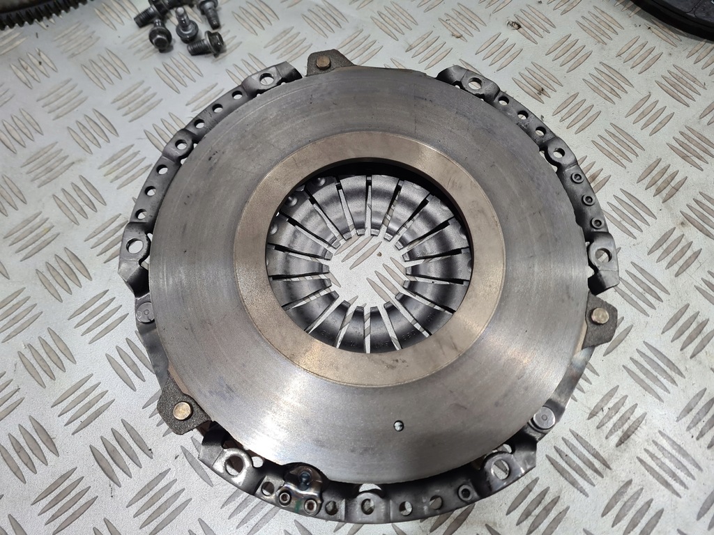 фото №10, Сцепление двухмассовый маховик колесо двухмассовый opel astra k astra j 1.4 1.6 turbo sidi