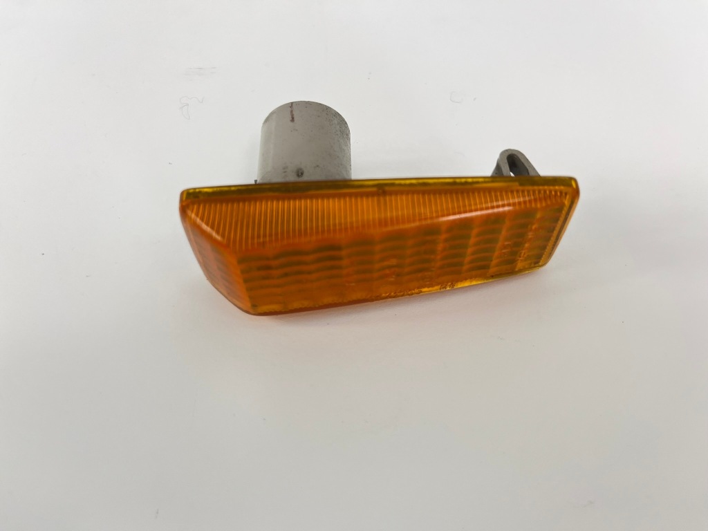 Поворотник w крила поворотник поворотник передній перед mercedes w124 Зі Шроту