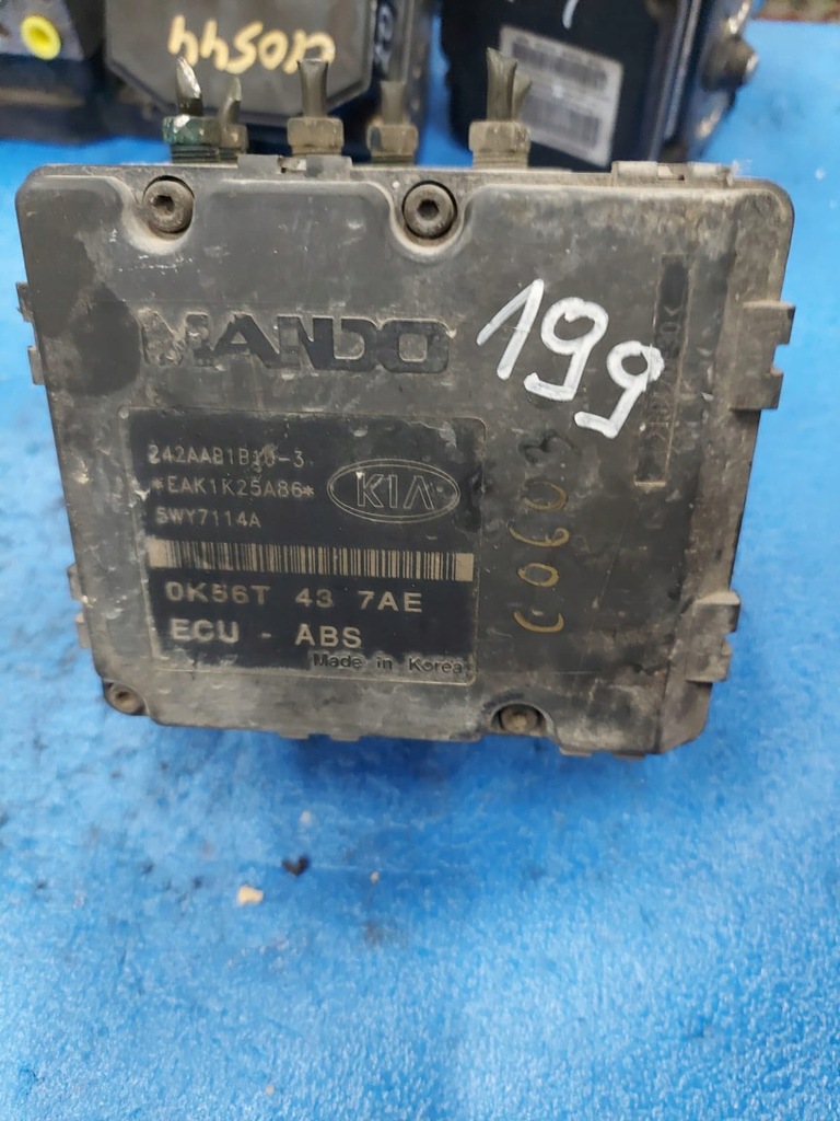 фото №1, Насос abs kia carnival 0k56t437ae