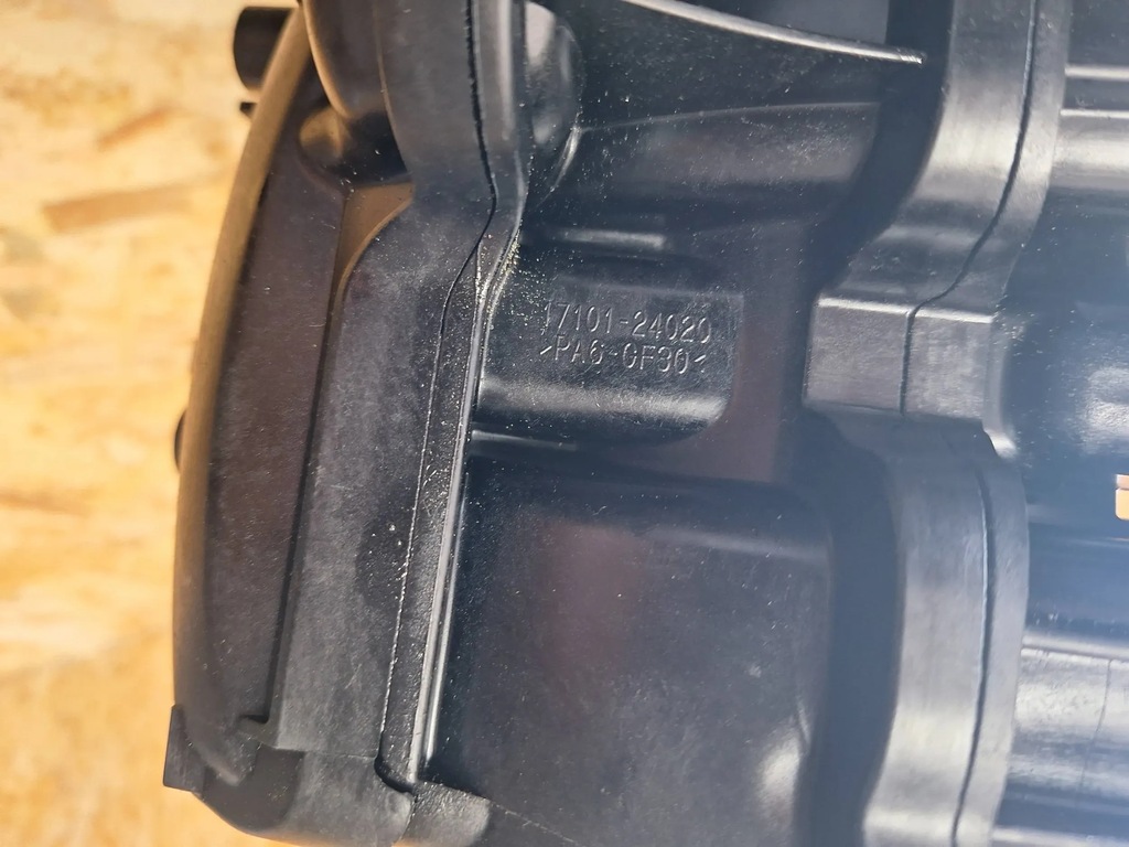 фото №6, Колектор всмоктуючий 17101-24020 toyota corolla e21 18- 2.0 hsd