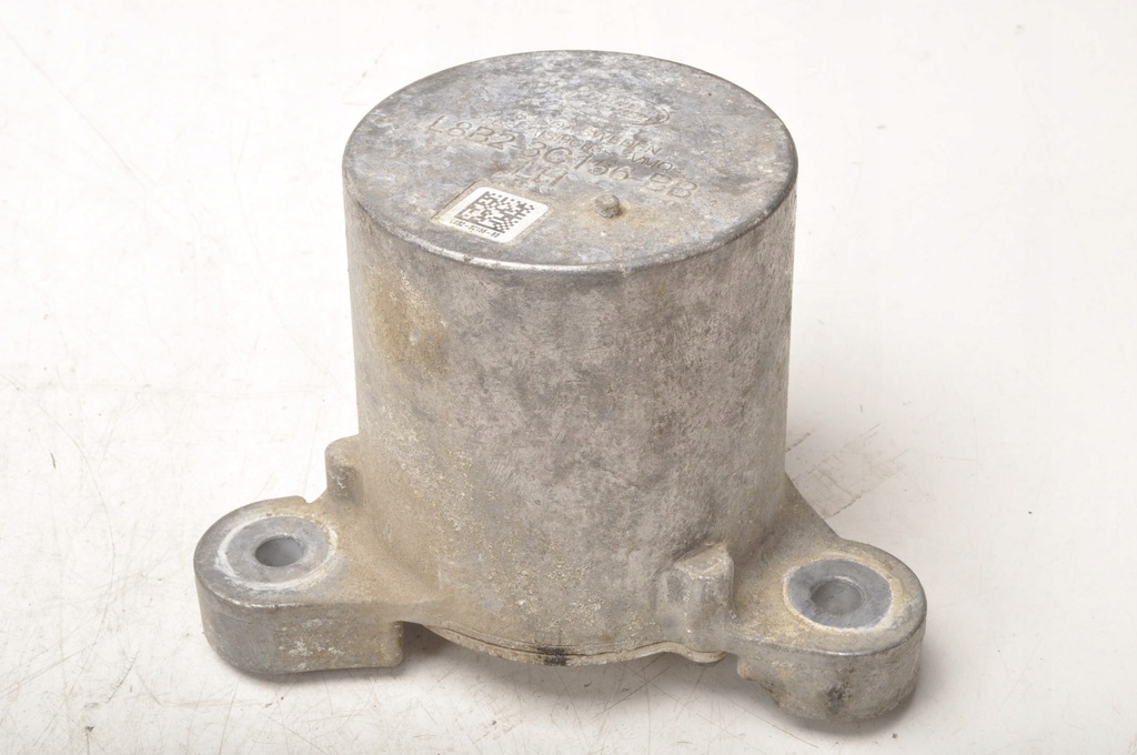 фото №1, Defender l663 3.0 d200 кронштейн кронштейн l8b2-3c156-bb