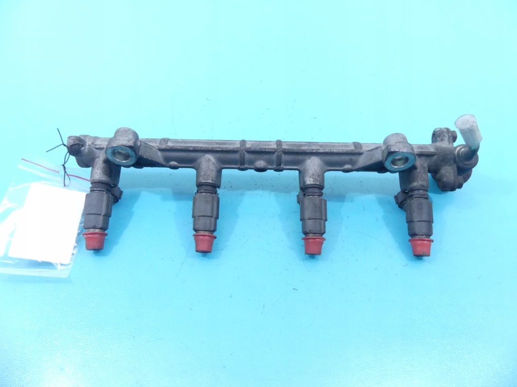 фото №4, 4x форсунка молдинг mitsubishi space star i 1.3