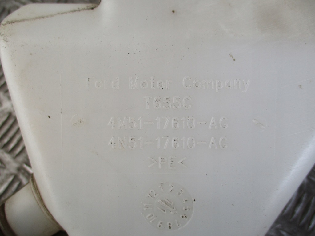 фото №8, Бак омывателя 4m51-17610 volvo v50 04-07 r.