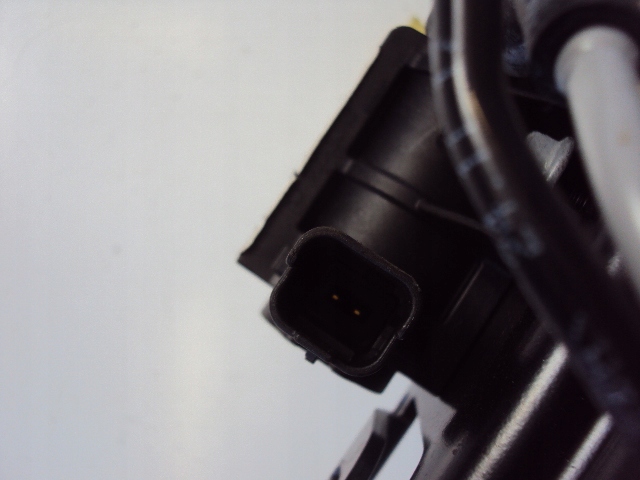 фото №4, Электроклапан вакуумa ford focus c-max 1.5 dci