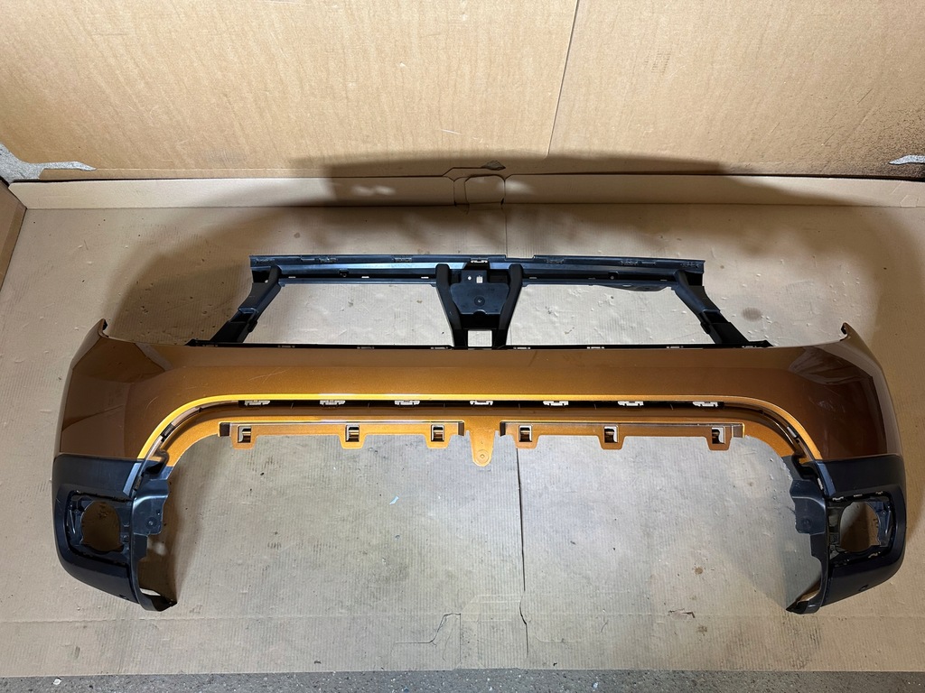 фото №1, Dacia duster 2 ii 17r- бампер передний перед