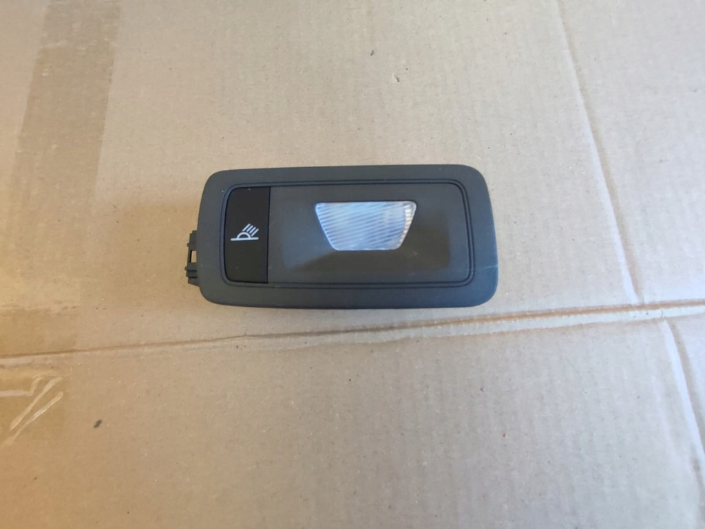 фото №1, Porsche macan 95b освітлення кабіни правий задня