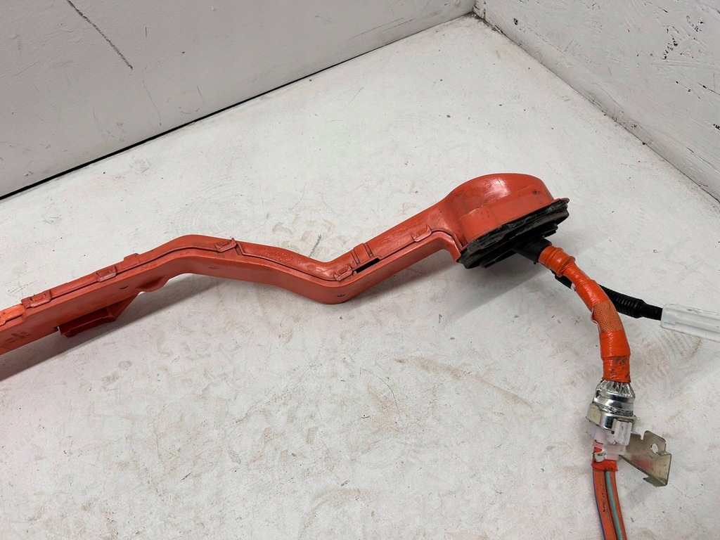 фото №6, Corolla e21 kombi 2.0h гібрид електропроводка джгут акумулятора інвертора