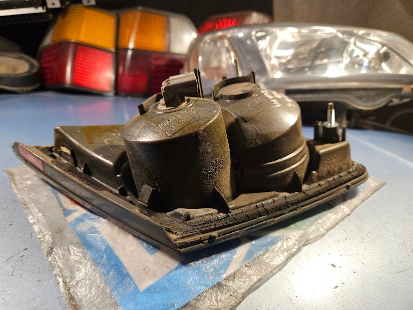 фото №6, Лампа правый задняя задняя крышка багажника mazda 6 hb 22661980