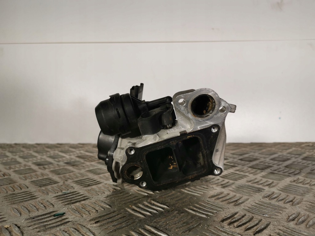 фото №1, 2015 ford kuga ii клапан egr v29012928avol