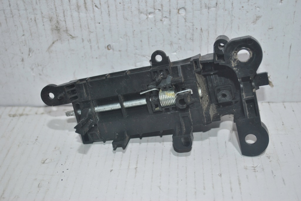 фото №2, Ручка дверь левый задняя mazda 5