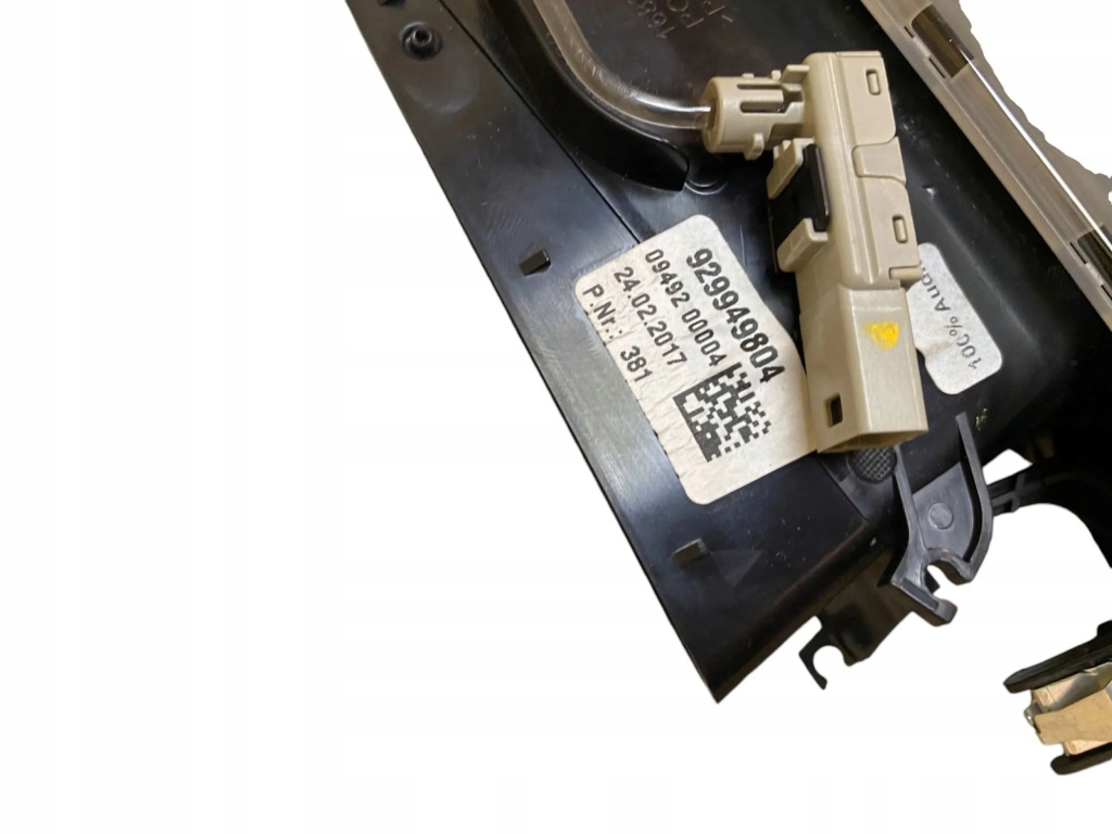 фото №7, Bmw 7 g11 g12 боковая решётка обдув панели приборной панели